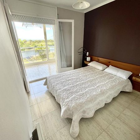 33Apartamento Soleado De Dos Habitaciones เอมปูเรียบราบา ภายนอก รูปภาพ